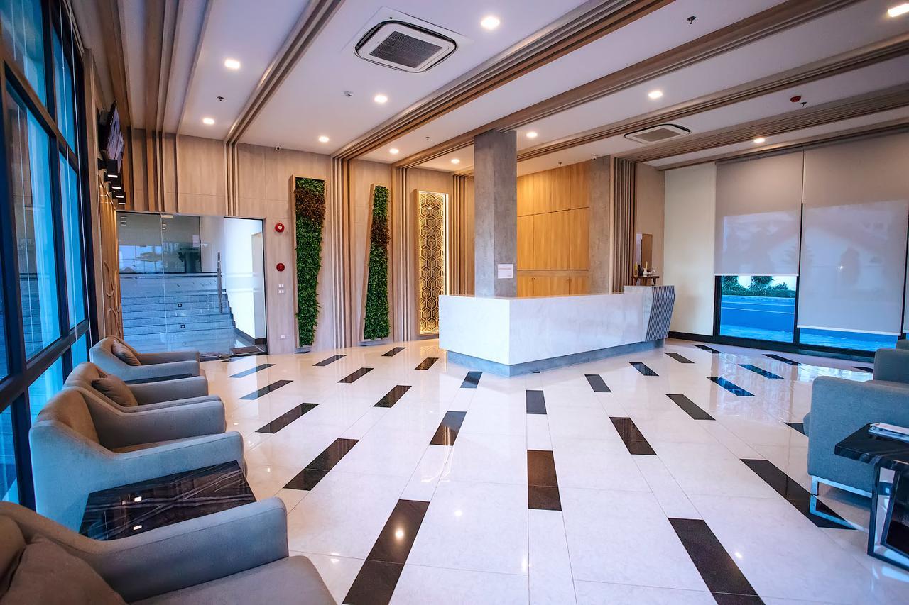 Dusit Grand Condo View Jomtien Beach Exterior foto