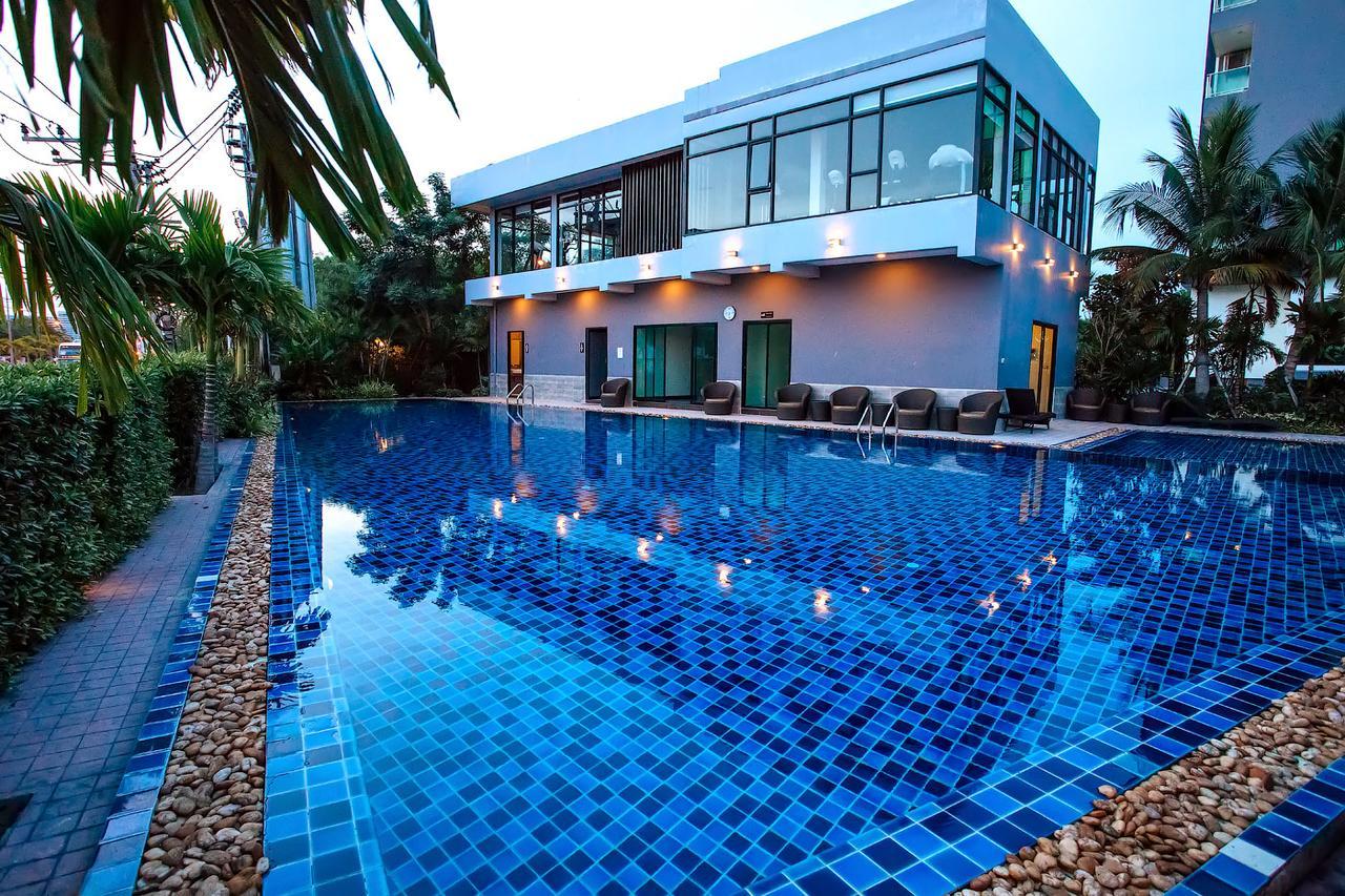 Dusit Grand Condo View Jomtien Beach Exterior foto