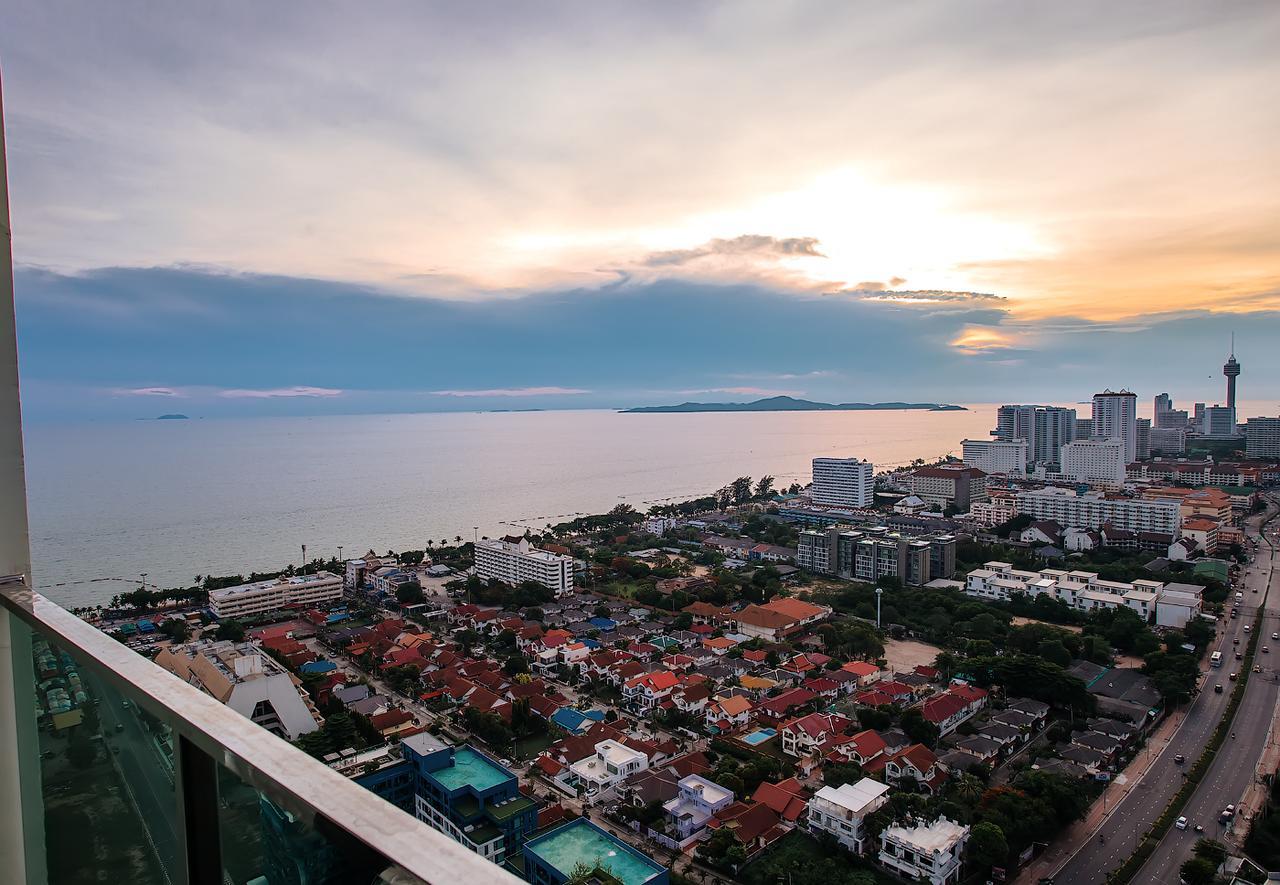 Dusit Grand Condo View Jomtien Beach Exterior foto